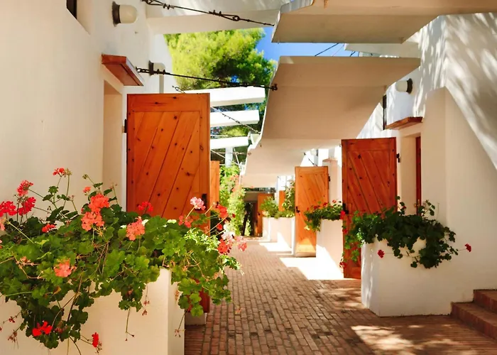 Kyrie Isole TremitiAlbergo